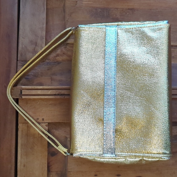 1960s Vintage Retro Gold/Silver Foil Convertible Vinyl Handbag Adjustable Strap - Picture 13 of 15